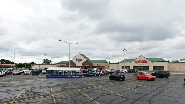 K-Mart (Kmart) - Roseville - 26100 Gratiot Ave (newer photo)